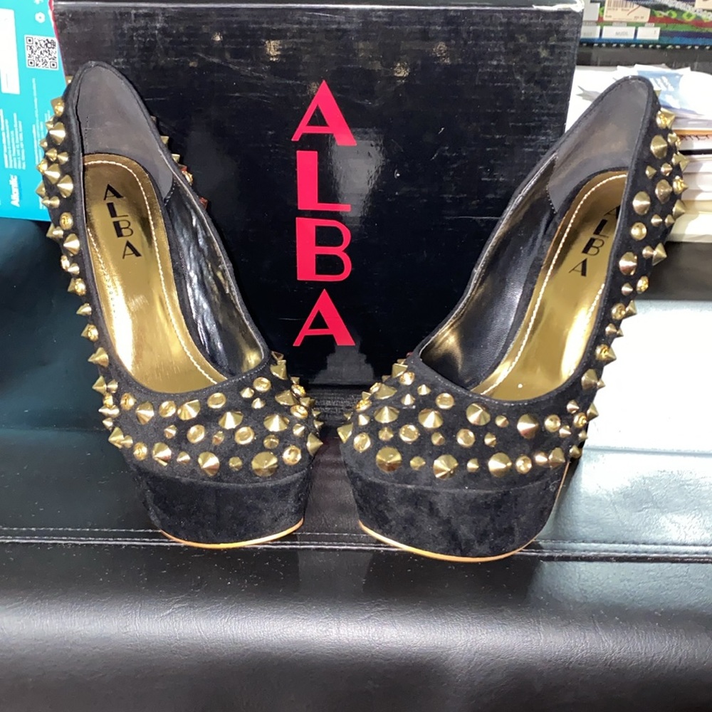 Alba Heels - Picture 2 of 6